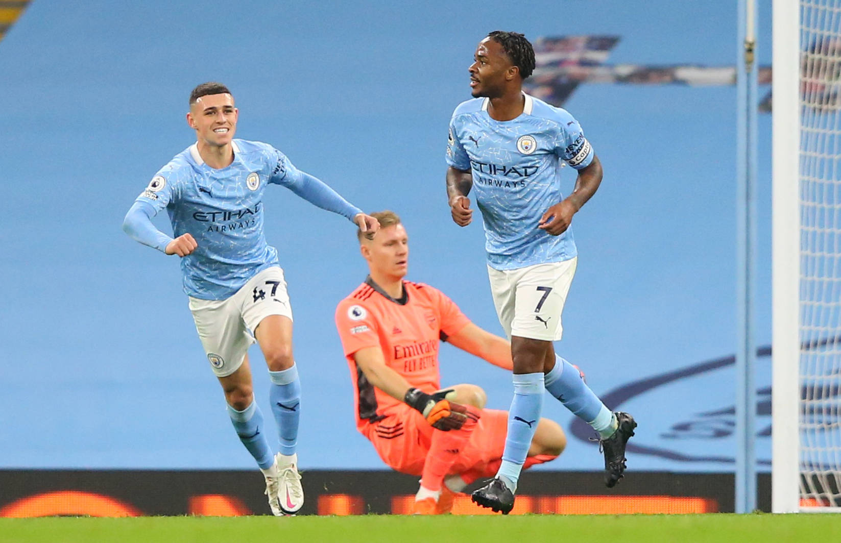 这一历史性 这一历史性